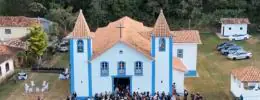 Uma das igrejas mais antigas de Minas reabre